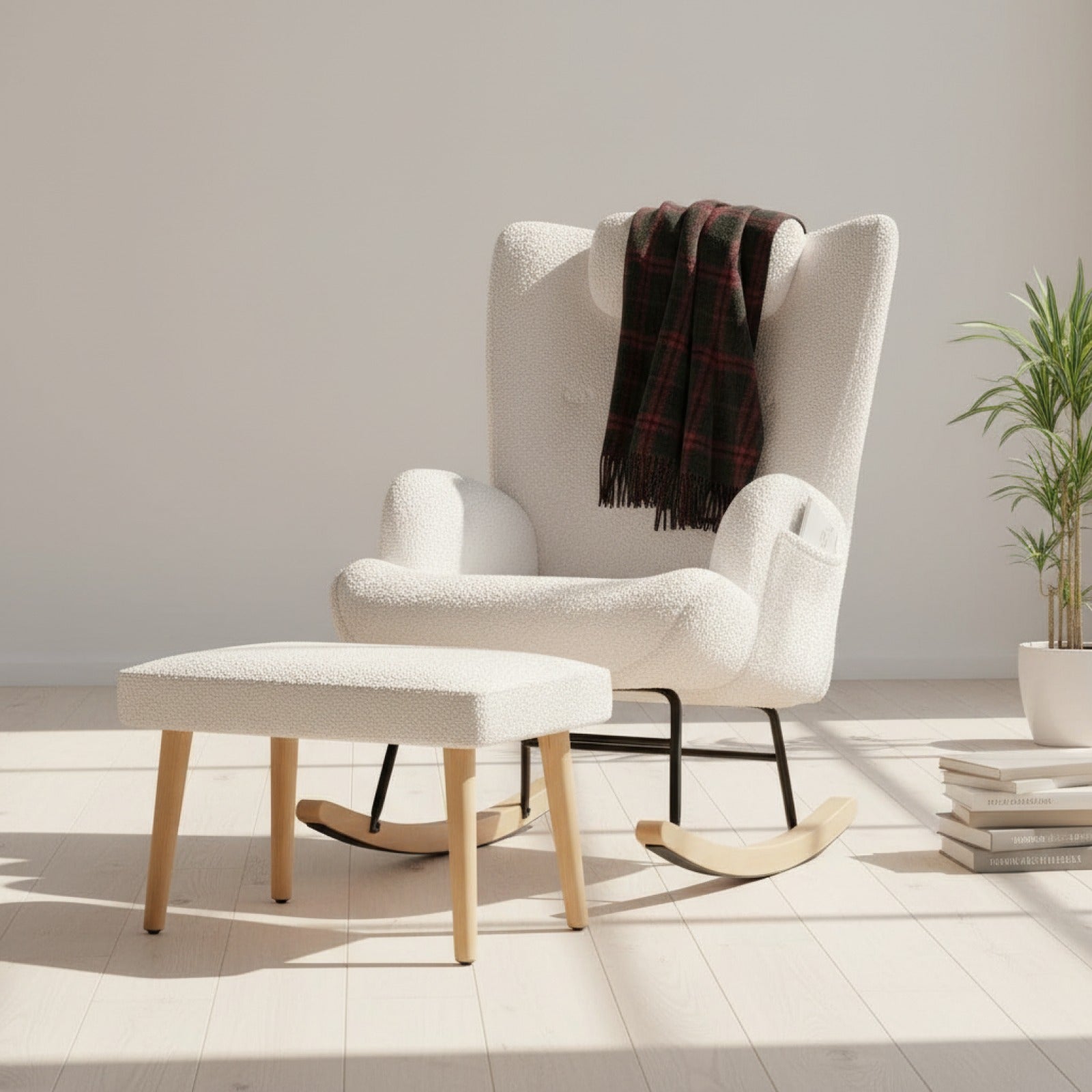 Fauteuil "Together" en tissu Teddy crème avec repose-pieds et poche latérale