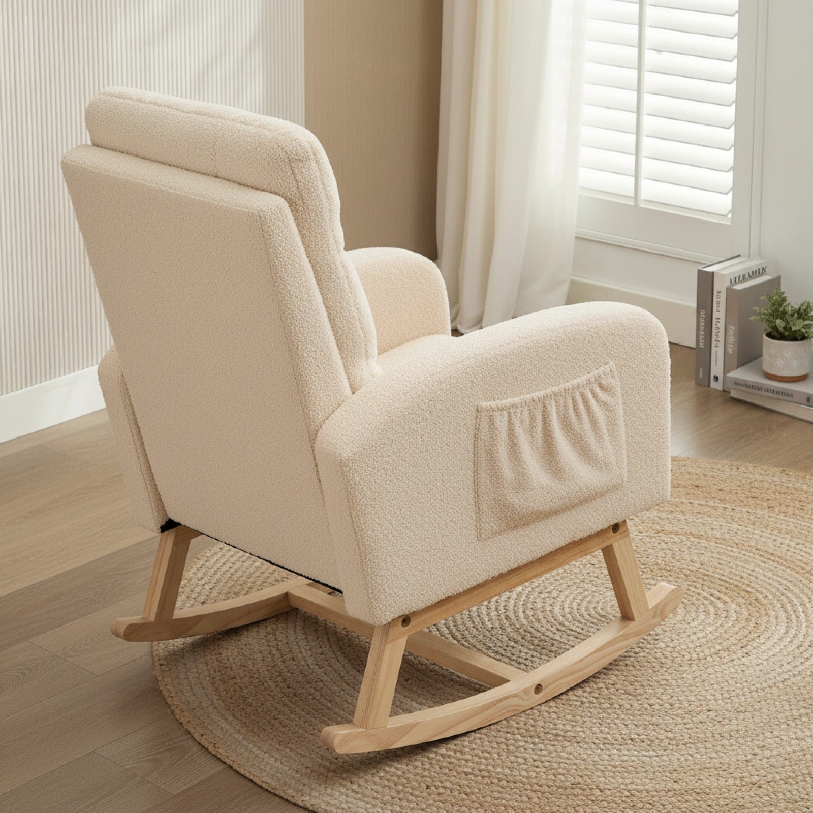 Fauteuil à bascule HOUSE SPOLE en Velours Teddy avec support de jambe caché et accoudoirs - Beige