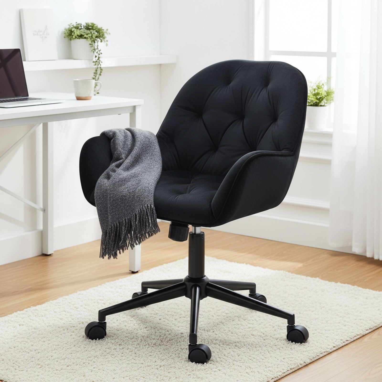 Fauteuil de bureau Vinsetto en velours, réglable en hauteur, design ergonomique, noir